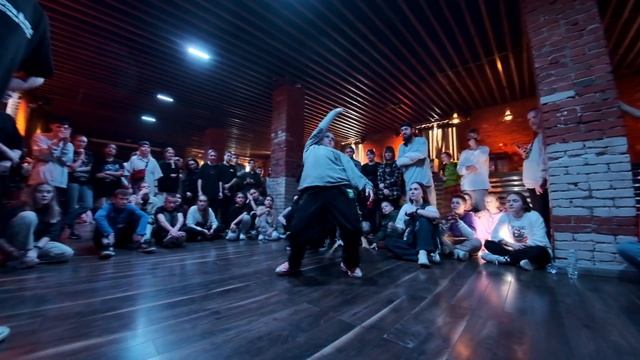 Карп vs Dasha Nimble | 1/4 | HIP HOP | UOC 2022 смотреть онлайн