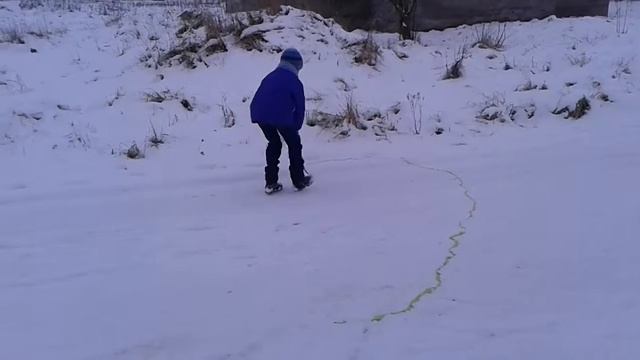 Цветной снег с Полиной, Ульяной и Даником смотреть онлайн