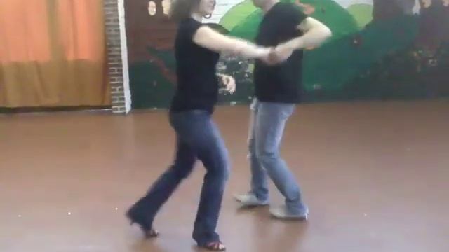 ENCHUFLA CON FINTA Salsa