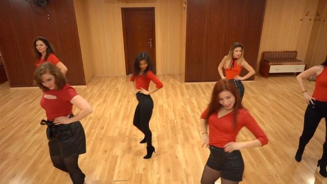 HIGH HEELS Dance  👠👠  || DANGEROUS WOMAN - Ariana Grande || Choreography By: Anikó Gräff