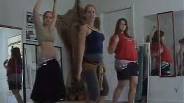 Cassiopeia Belly Dance How To - Lower Undulations смотреть онлайн