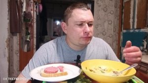 мукбанг/обжор/сырный суп,бутерброды/