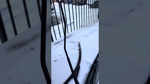 Замена дворников Лада XRAY. Установили щетки LYNX XF6535R смотреть онлайн