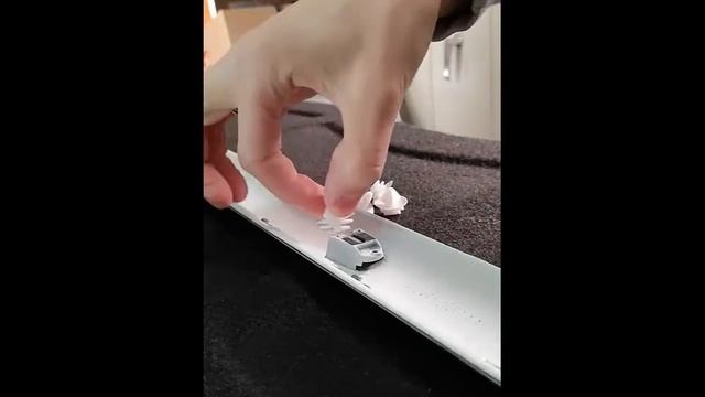 Remontage de la protection latérale sur une Peugeot 207 5 portes смотреть онлайн