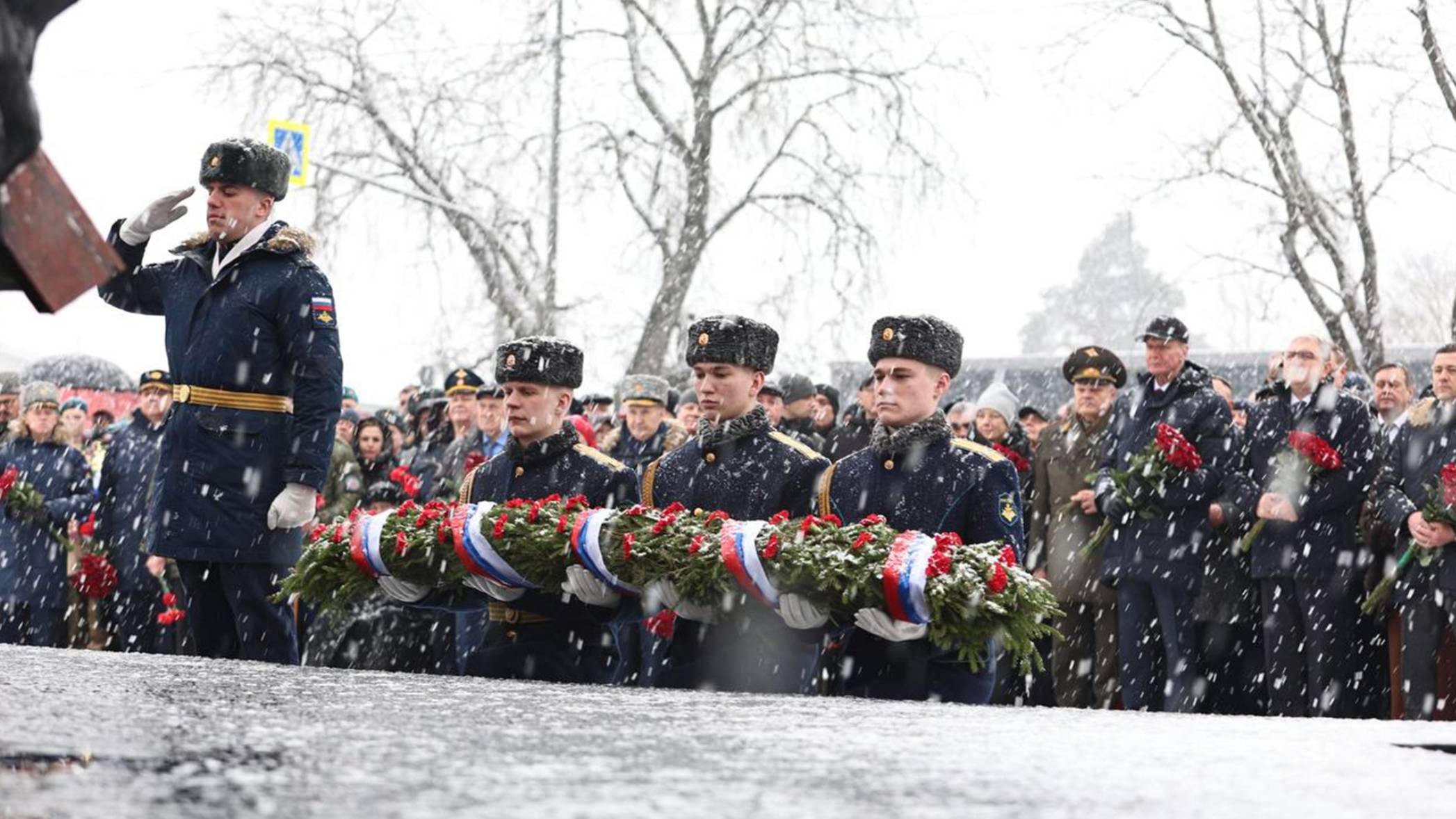 Подвиг 6-й роты. Память легендарных десантников почтили в Псковской области смотреть онлайн