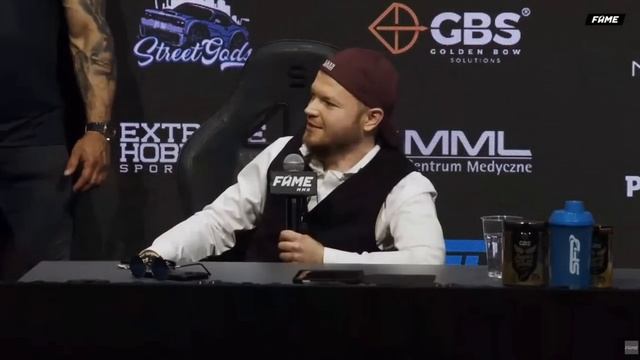 AGATA "FAGATA" FĄK VS MONIKA KOCIOŁEK - NAJLEPSZE MOMENTY KONFERENCJI I FACE-TO-FACE смотреть онлайн