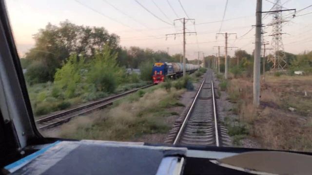 Перегон Алматы 1 - Медеу. Локомотив DR1b 3703/3705 сообщение Алматы 1 - Капчагай смотреть онлайн