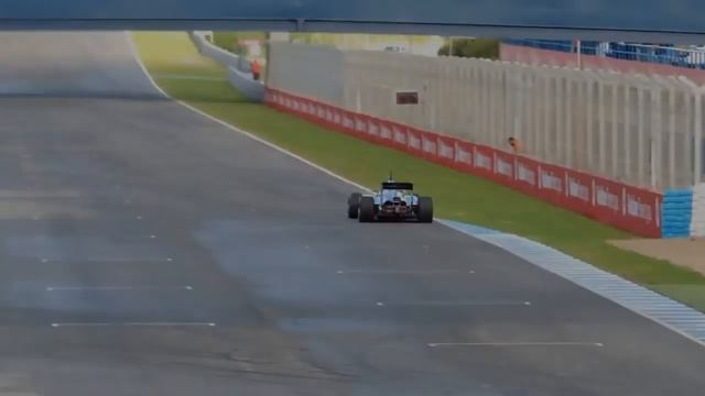 Mobil 1 - Race To The Abu Dhabi Grand Prix