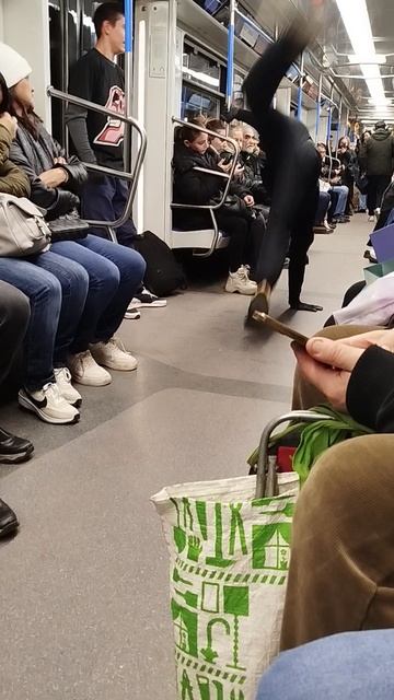 Трюки в метро смотреть онлайн