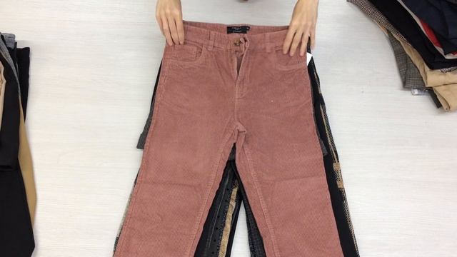 ж100. Брюки женские крем зима Швейцария смотреть онлайн