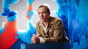 Сергей Городничий - ведущий онлайн-игры «1418» День Победы (2025 года).