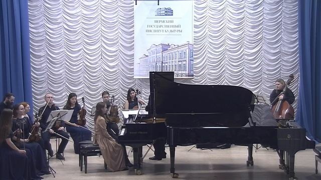 Гала-концерт фортепианных ансамблей и камерного оркестра "Орфей" смотреть онлайн