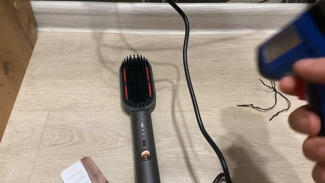 Замер температуры нагрева расчески-выпрямителя DEXP HST-2359