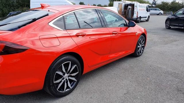 2017 67 Vauxhall Insignia 2.0 Turbo D BlueInjection SRi Nav Grand Sport (s/s) 5dr Red смотреть онлайн