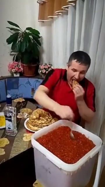 с масленицей 🥞😋 смотреть онлайн