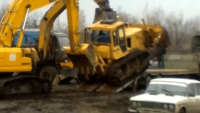 Экскаваторы и трактор смотреть онлайн