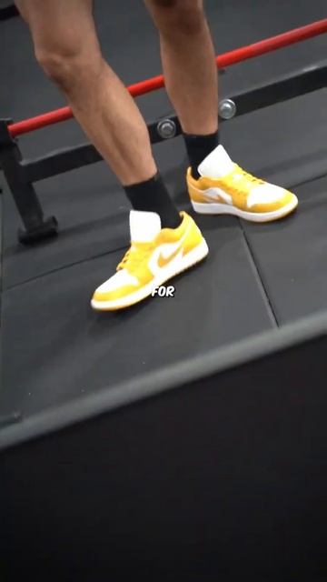 Yellow Jordan 1s are ranked… смотреть онлайн
