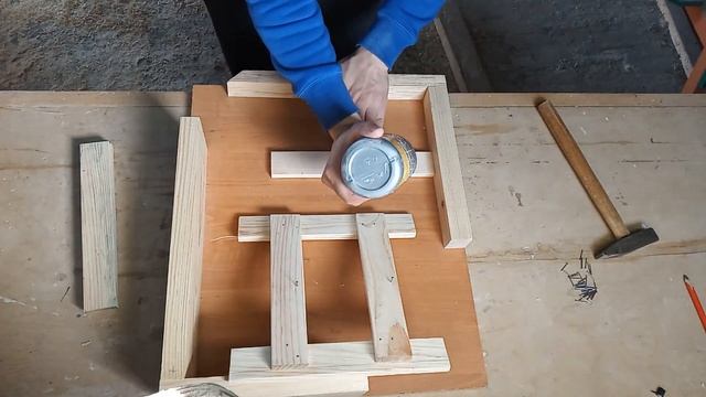 Подставка для больших цветов. Подиум. Напольная подставка из дерева для цветов . Support for flowers смотреть онлайн