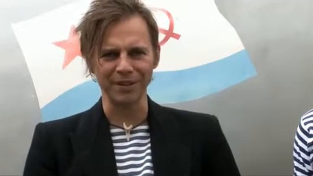 Мумий Тролль - Из ГлавШтаба в ГлавКлуб о ГлавКонцерте смотреть онлайн