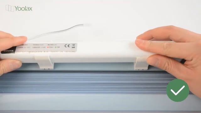 Yoolax Motorized Venetian Blind Installation