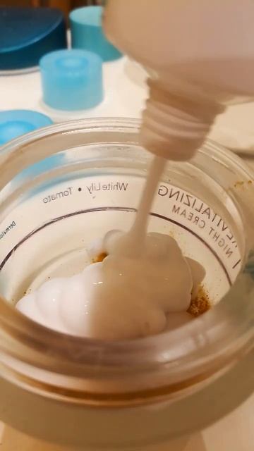 Сами делаем крем от морщин