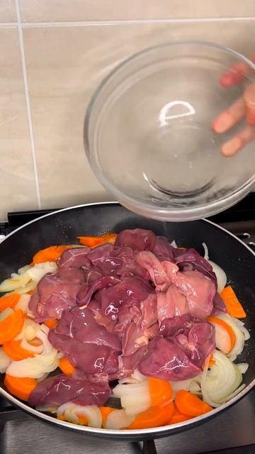 МЕГАНІЖНИЙ ПАШТЕТ З КУРЯЧОЇ ПЕЧІНКИ🧈 #shorts #рецепт #Україна #паштет смотреть онлайн