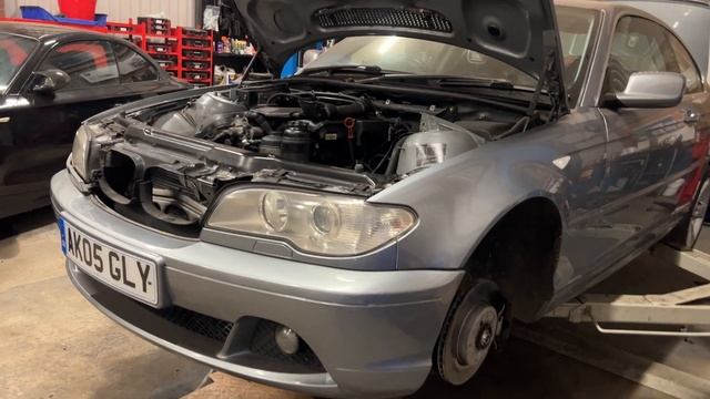 Budget BMW E46 330ci Race Car Project Episode 8 - Air Con Delete - Rear End Back In - Nearly there! смотреть онлайн