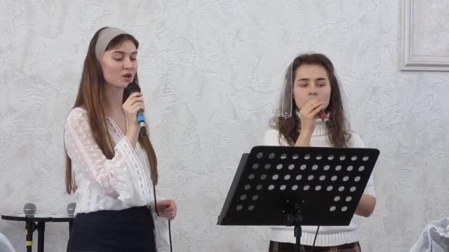 " Как тихий шёпот от листвы " смотреть онлайн