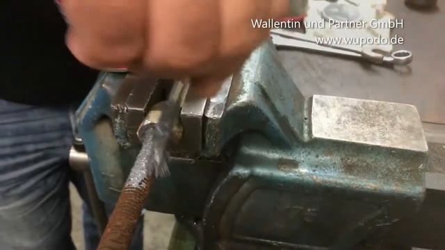 Metallpaste Im Test 💪  Metaflux Gleitmetall-Paste Und Gleitmetall-Spray Korrosionsschutz 🔧⚙️|70-810