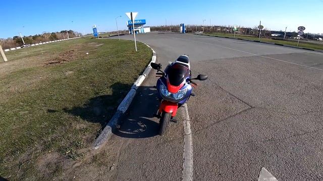 Первое падение на мотоцикле в моей жизни.Истории из жизни. смотреть онлайн