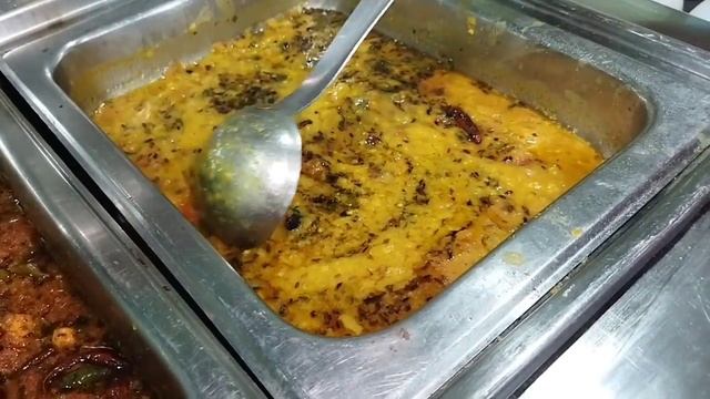 Unlimited Buffet @199 | First Time in Gwalior | 17+ Item Street Food India смотреть онлайн