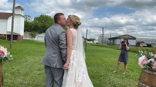 Katie & Cory // Midway, WV смотреть онлайн