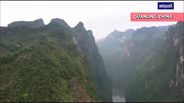 A vuelo de Drone: La grieta y el puente más grande de la tierra, el Cañon del Río Huajiang en China смотреть онлайн