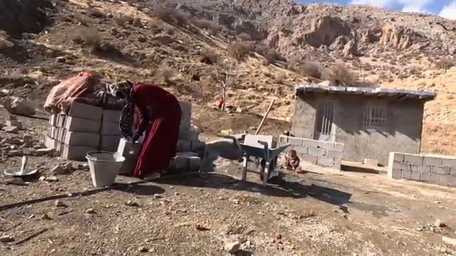 26.12.2023 Брошенная мама и ее дети Сталкиваются с трудностями, но никогда не сдаются смотреть онлайн