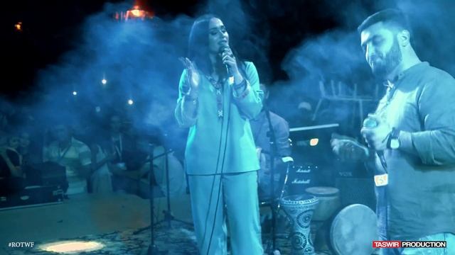 Khayom Khayolbekov feat. Madina Aknazarova - Dilkhun Kadi (Live Video) смотреть онлайн
