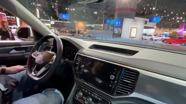 The 2021 Volkswagen Atlas Has A Fresh Face And More Tech! смотреть онлайн