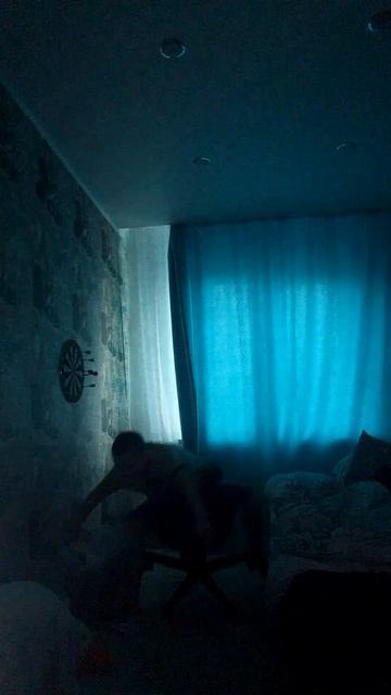 Ярик упал стул 😂😂😂 смотреть онлайн