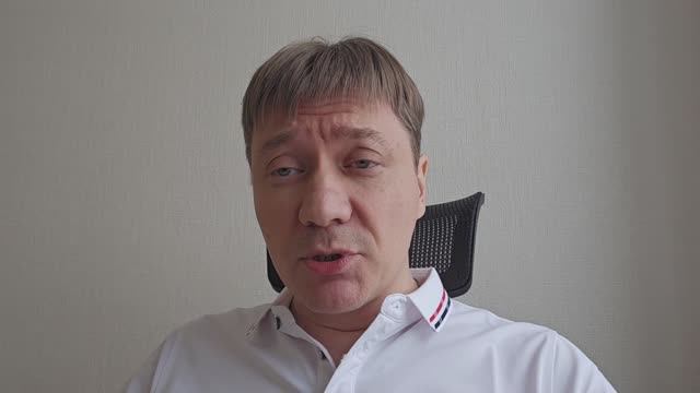 Чемоданы, рюкзаки, сумки в дорогу смотреть онлайн