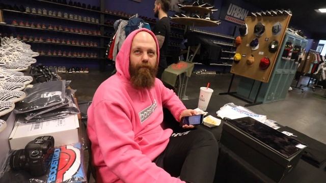 YOU HAVE NEVER SEEN THESE ULTRABOOSTS... (SO Clean!)