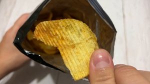 ЧИПСЫ ЛЕЙС ОСТРЫЕ КРЫЛЫШКИ