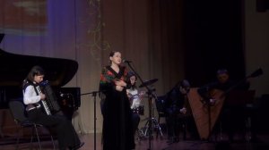 "В лунном сиянии" Соло -Дарья Костогладова. Аккомп:С.Камышева, ,М. Даскин, Е. Позднякова, Е.Жданов.