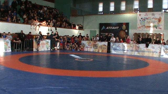 Республиканские соревнования по греко-римской борьбе в честь ЗТР А.В. Пономарёва-7б смотреть онлайн