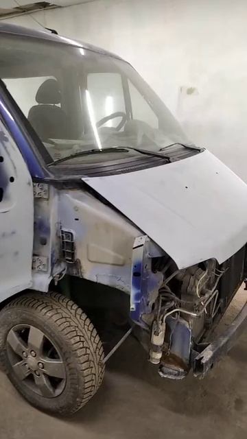 быстрый ремонт кузова микроавтобуса: подготовка, автосервис  Www.avtosh-service.ru +79773552424