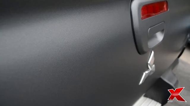Colantare cu material premium L200 смотреть онлайн