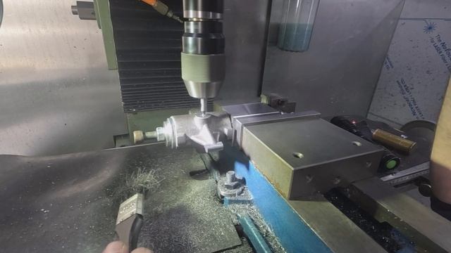 The Quorn MK3 Wheelhead assembly. The wheelhead collar. part 14. смотреть онлайн