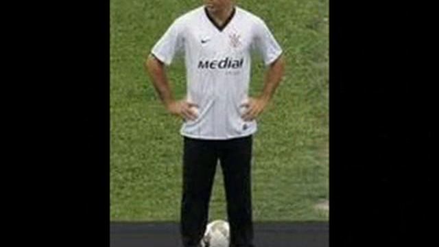 Cesar Fagundes (Homenagem ao Ronaldo Fenomeno) смотреть онлайн