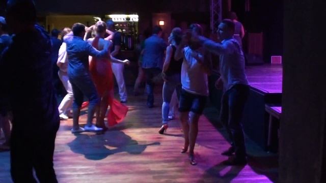 Salsa Artemy & Natasha art kafe "Durov" Moscow 20.08.2014 смотреть онлайн