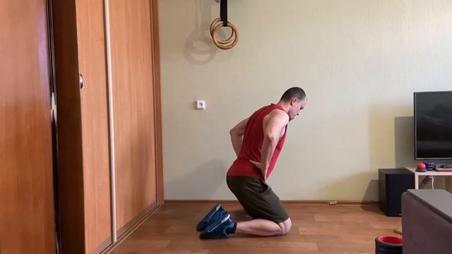 Переход из позиции на коленях в позицию седа / Kneeling To Squat смотреть онлайн