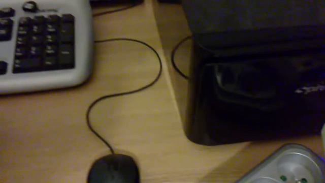 VIA VE-900 Mini-ITX with Spire PowerCube SPM210 Mini-ITX Case смотреть онлайн
