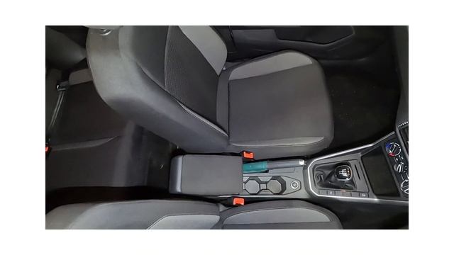 Volkswagen Polo 1.0 TSI Life смотреть онлайн
